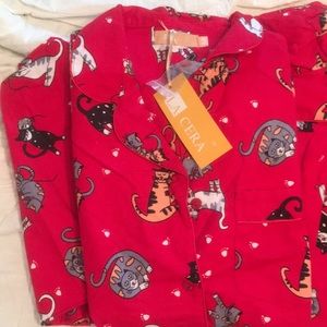 NWT never worn La Cera Pajama set. Cat print!